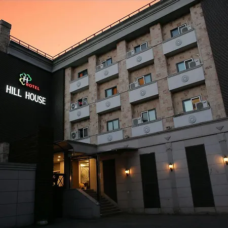 Hill House Seoul Myeongdong Hotel