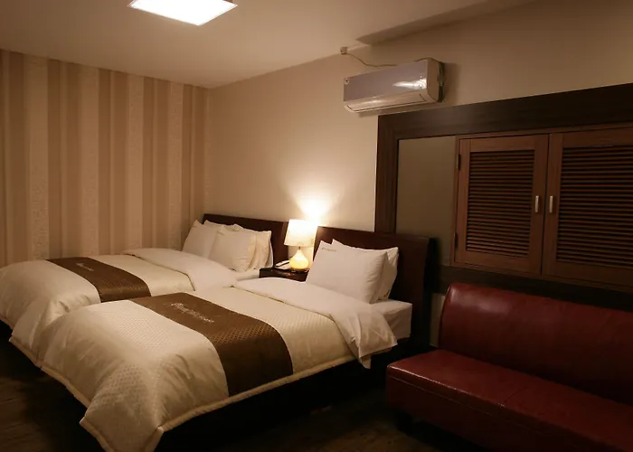 호텔 Hill House Myeongdong 3*