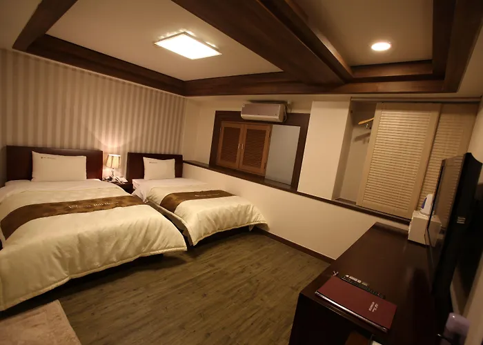 호텔 Hill House Myeongdong 3*