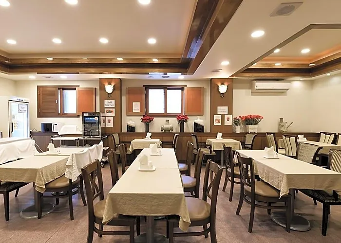 Hill House Myeongdong 호텔