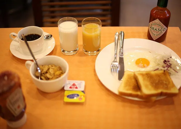 Hill House Myeongdong 호텔 3*