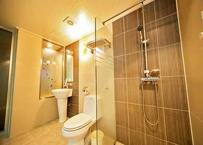 호텔 Hill House Myeongdong 3*