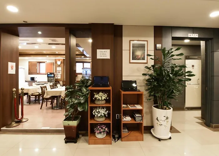 호텔 Hill House Myeongdong 3*